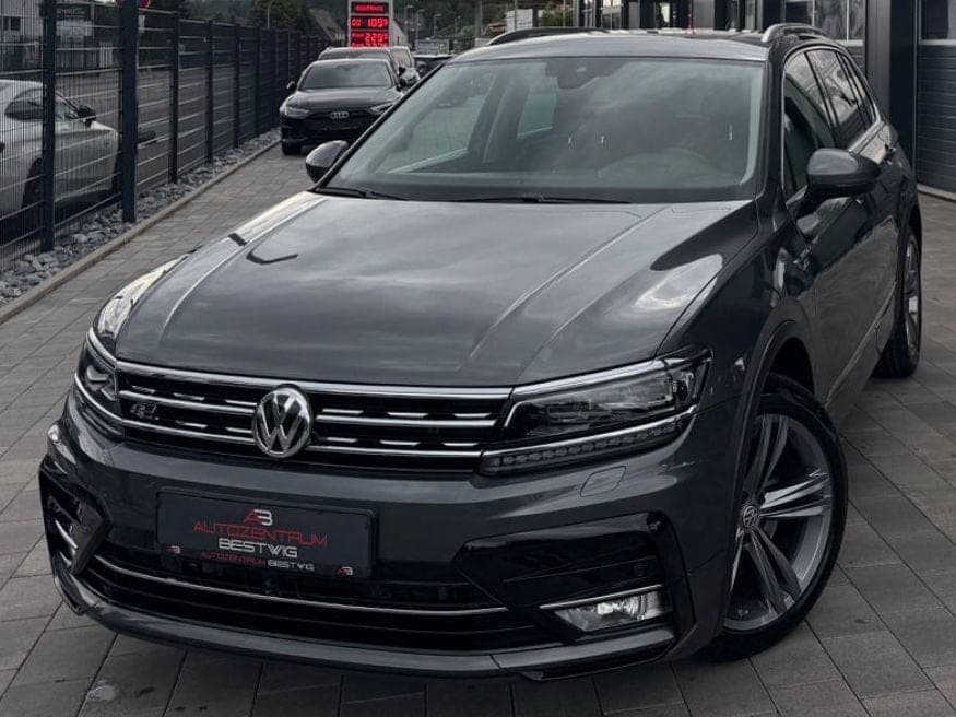 Volkswagen Tiguan R-Line 4-Motion*1.HD*PANO*VIRTUAL*KAMERA