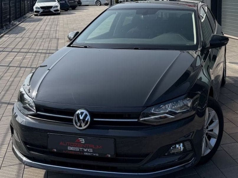 Volkswagen Polo VI Highline*VIRTUAL*SHZG*KAMERA*PDC*TOP
