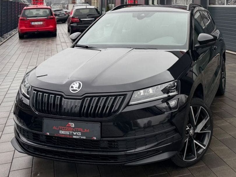 Skoda Karoq Sportline*APP*BLACK*VIRTUAL*KAMERA*LED